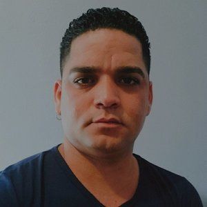 Meet your Posher, Omar luis